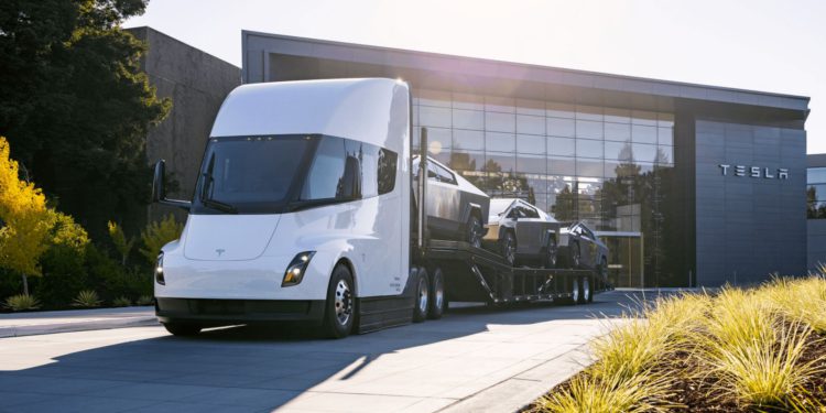 特斯拉Cybertruck本月底交車！同名迷因幣市值已噴上380萬美元