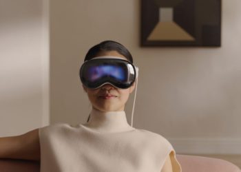 蘋果頭盔Vision Pro下月量產！中國供應鏈傳佔60%、2025推平價版