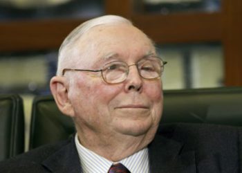 股神戰友「查理‧蒙格」離世、耆壽99歲，巴菲特：他是波克夏的心臟