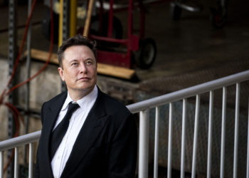 馬斯克成2023年最賺錢的人！財富狂增千億美元、穩居《Forbes富豪榜》世界首富