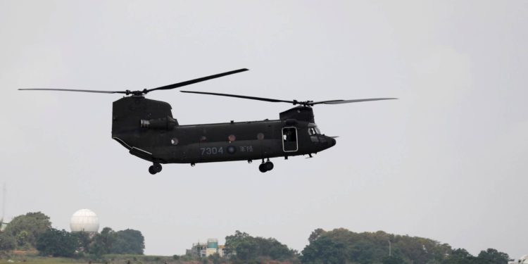 中共用加密貨幣收買台灣飛官！允諾4.8億報酬入錢包，誘開直升機投誠