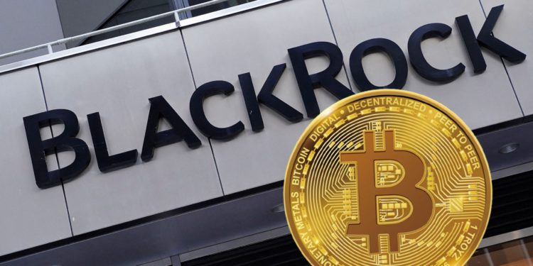 FILE PHOTO The BlackRock logo is pictured in New York City | 動區動趨-最具影響力的區塊鏈新聞媒體 貝萊德疑將2億美元比特幣私人信託轉至IBTC,推現貨ETF是「上車後補票」?