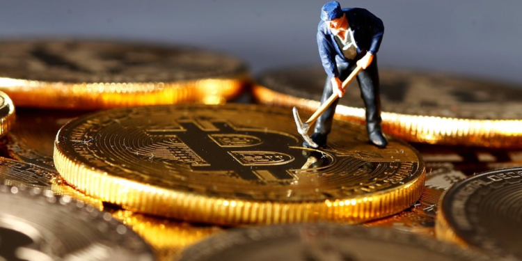 挖礦壓 | 動區動趨-最具影響力的區塊鏈新聞媒體 比特幣跌破4.2萬鎂!礦工持續拋售,BTC儲備下滑至183萬枚創半年新低