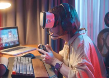 英國16歲少女在元宇宙慘遭「多人性侵」，首起案例可能無法起訴