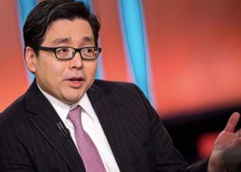 華爾街公牛Tom Lee：比特幣年底上看15萬美元、未來五年再漲十倍！