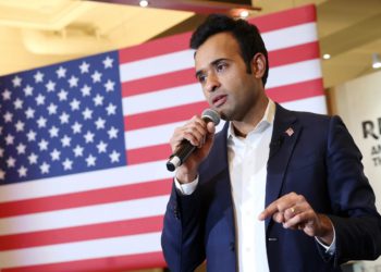 全力擁抱加密貨幣的美國總統候選人Ramaswamy退選，曾喊要大砍SEC員工