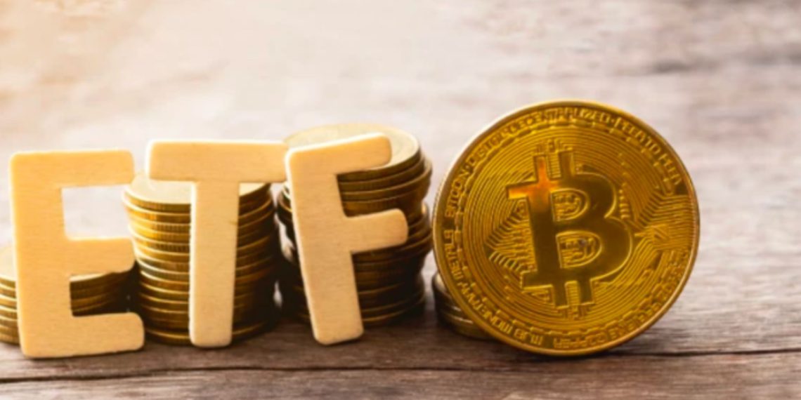 比特幣現貨ETF即時現況》灰度GBTC持倉跌破50萬枚、總交易量達259億鎂、7家發行商0費率搶市