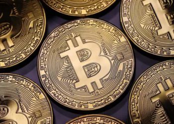 「幣商到你家」成台灣詐騙新招！金管會納管個人幣商防詐：超3筆需申報