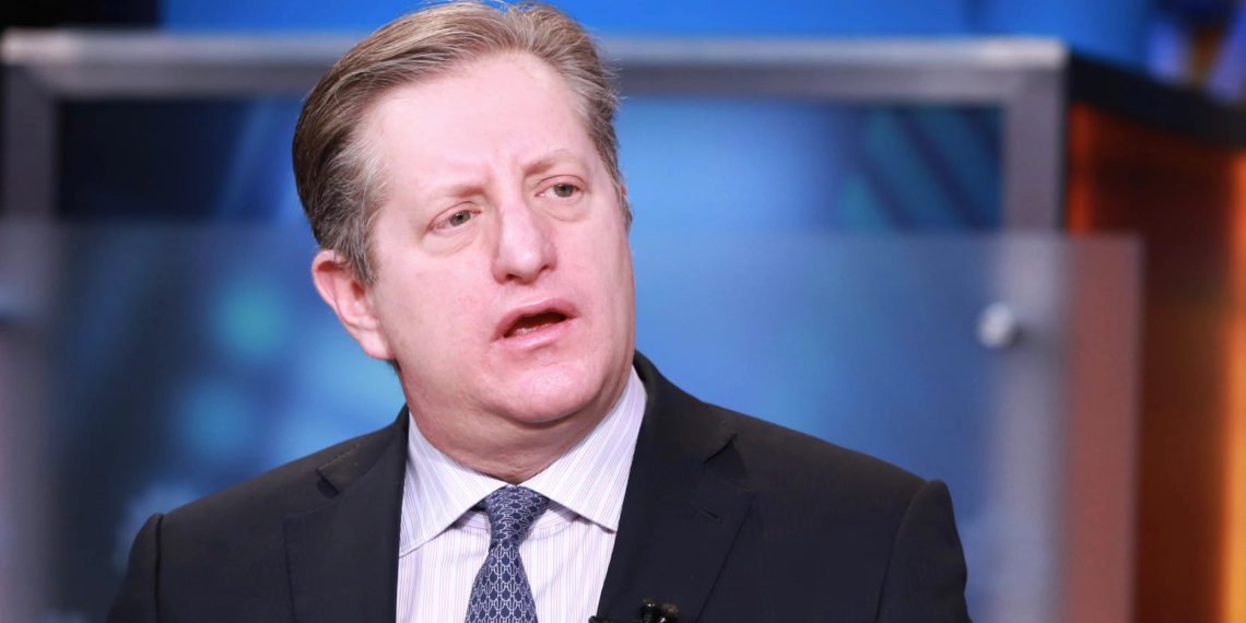 大賣空 | 動區動趨-最具影響力的區塊鏈新聞媒體 《大賣空》傳奇Steve Eisman:美國經濟未見衰退,降息只會助長通膨惡夢
