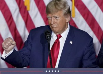 川普大讚比特幣「走出了自己的路」：我愛美元但能接受BTC！