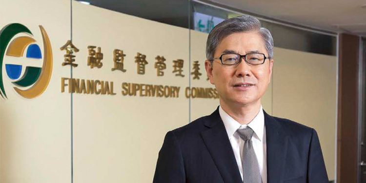 | 動區動趨-最具影響力的區塊鏈新聞媒體 台灣將解禁複委託買比特幣ETF?金管會:最快下月定案