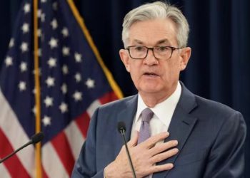 波動預警！聯準會今晚公布3月利率決策，WSJ：Fed是否降息最關注這一點