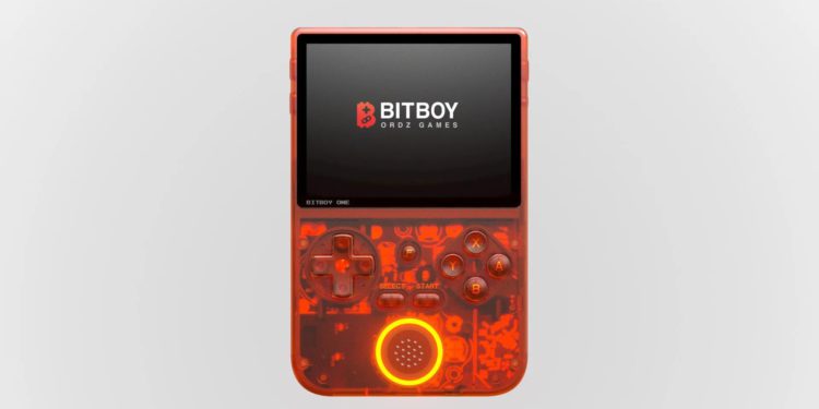 bitboy_show_1-gID_7 | 動區動趨-最具影響力的區塊鏈新聞媒體 BitBoy One:比特幣掌上遊戲機,賺幣以外內建冷錢包、順便挖DePINs