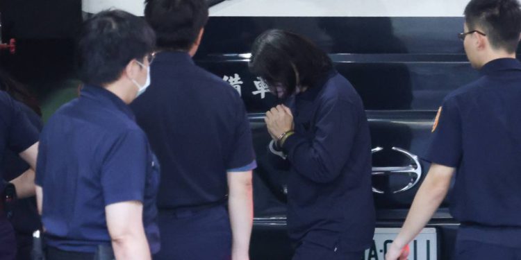 ACE詐騙幣案更新》蓮池精舍法師林淑芬與女兒交保！招集80名業務刪訊息滅證，辯共修「消災解厄」