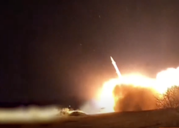 以色列報復伊朗》台股重挫774點創史上最慘，比特幣V轉突破6.5萬！