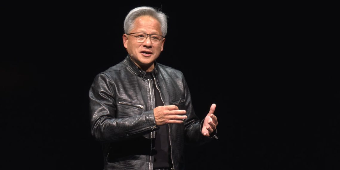 黃仁勳點名43家台廠全拉漲！台大演講「六大重點」整理：下一代AI晶片、智能工廠、機器人…