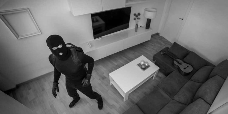 恐怖！暴力集團鎖定加密貨幣持有者，全美多地爆「入室搶劫」比特幣