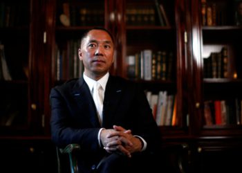 靠反共詐財超10億美元！郭文貴9項罪名成立，喜馬拉雅前CEO：喜幣根本沒用區塊鏈技術..