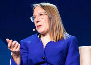 加密老媽Hester Peirce：以太坊ETF仍有望加入質押、若出任SEC主席會確保Web3產業活力