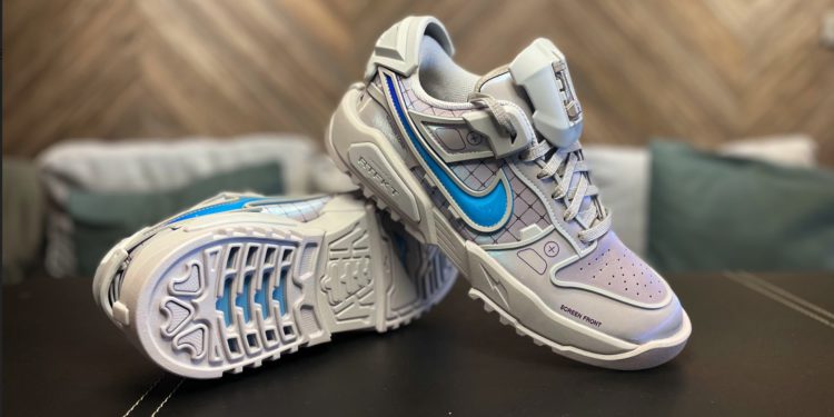 Nike x RTFKT Dunk Genesis OG cover | 動區動趨-最具影響力的區塊鏈新聞媒體 幣圈潮鞋開箱》RTFKT x Nike Dunk Genesis 滿載賽博龐克風、可拆配件…網友評價曝光