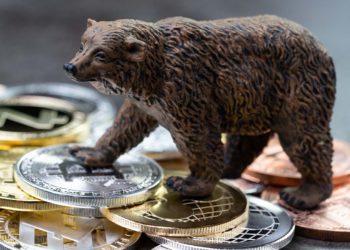 Mechanism Capital：98%山寨幣本週期已觸頂！比特幣可能跌回4萬，別太早抄底..