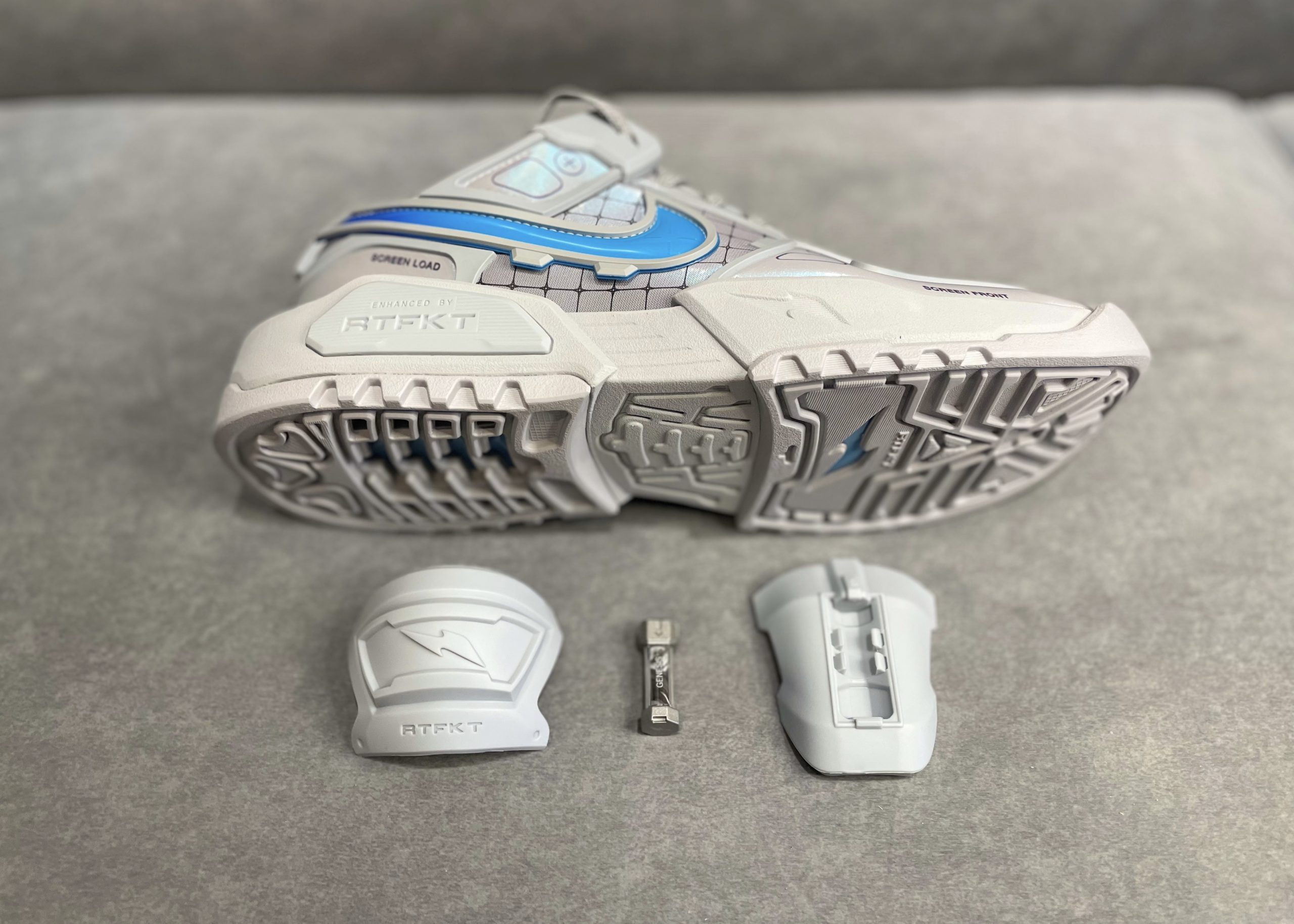 《幣圈潮鞋開箱》RTFKT x Nike Dunk Genesis 滿載賽博龐克風、可拆配件…網友評價曝光