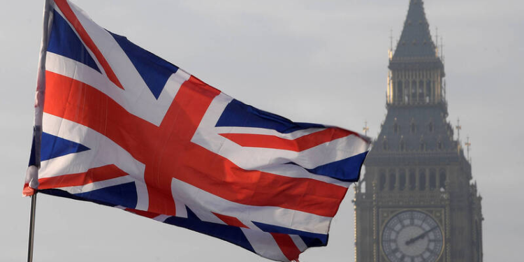 england | 動區動趨-最具影響力的區塊鏈新聞媒體 工業革命後首見!英國摔出全球前十大製造國,台灣靠AI成功超車