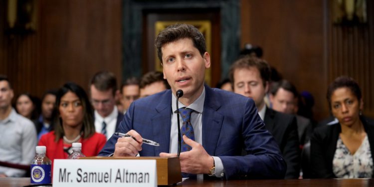 sam altman us | 動區動趨-最具影響力的區塊鏈新聞媒體 OpenAI奧特曼見中國發展急了「AI不能被獨裁所用」,美國民主領先須完成四件大事