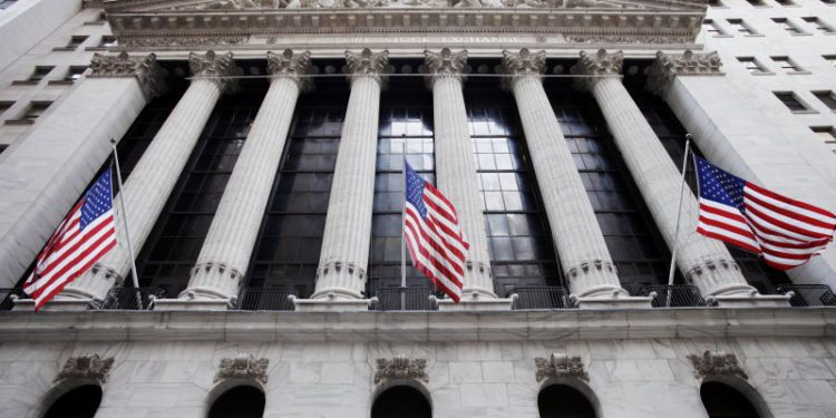 20150828-114039_U1253_M83608_1053 | 動區動趨-最具影響力的區塊鏈新聞媒體 聯準會降息一定漲?小心這六大風險拖累市場