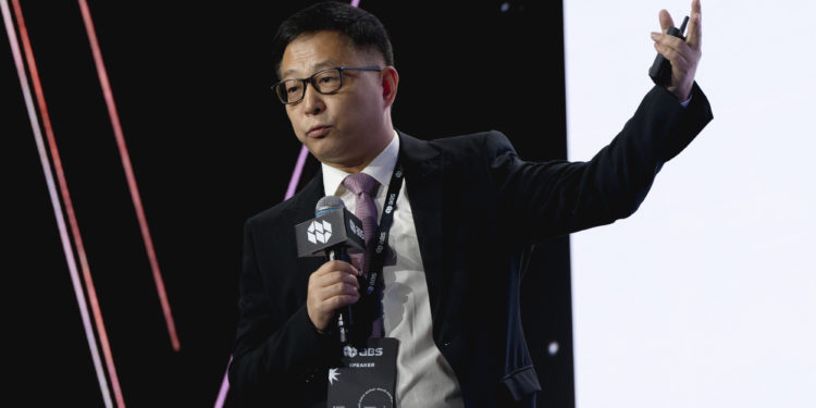 DSC00103 | 動區動趨-最具影響力的區塊鏈新聞媒體 《貨幣戰爭》宋鴻兵:美元貪婪霸權難持久,市場心絞痛將更頻繁