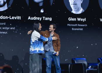 高登李維炫風來台》與唐鳳大談民主未來、V 神：2025最糟恐爆發第三次世界大戰..