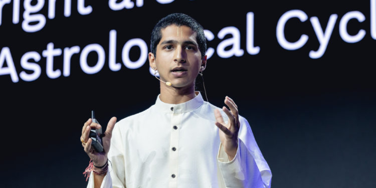 印度神童阿南德降臨ABS：未來20年 AI、區塊鏈技術將徹底改變人類生活，會有泡沫嗎？