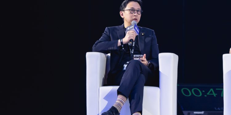 台灣拯救世界！寶博士葛如鈞、蔡玉玲對談華碩、緯穎：科技矽島是web3發展巨大優勢