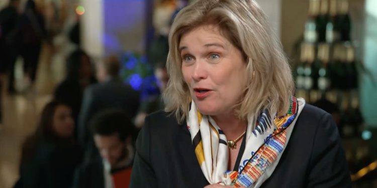 富蘭克林CEO：我每天花30%時間研究區塊鏈和AI，傳統金融無視比特幣太荒謬