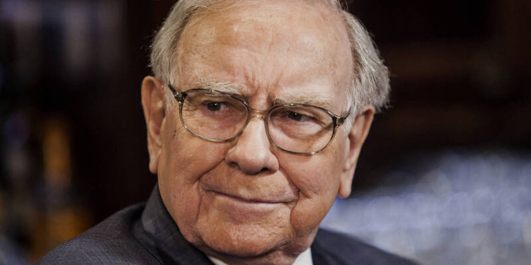 巴菲特又現神操作！波克夏現金超越以太坊市值，盤點他20年輝煌逃頂紀錄