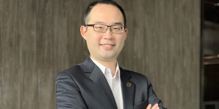 ACE交易所潘奕彰四度「咳血送醫」哀求交保：家有老小要養，經濟狀況很差..