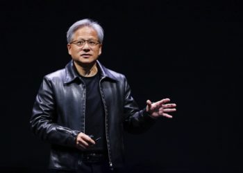 貝萊德攜手微軟推「1千億美元」新AI基金，黃仁勳：NVIDIA全力支持