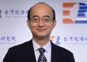 還原央行最狠打房決策》建商投資客聯手炒房，楊金龍被逼急了