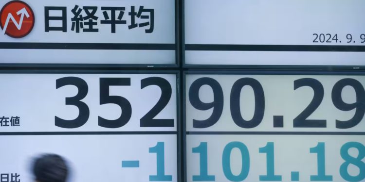 | 動區動趨-最具影響力的區塊鏈新聞媒體 GDP意外下修》日股暴跌千點,無礙日本央行加速升息?