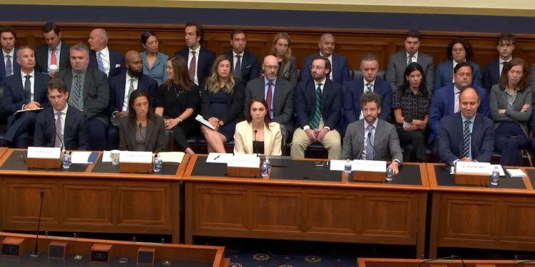 美國會史上首場DeFi聽證會》共和黨高喊改變金融，民主黨批評幫富人逃稅