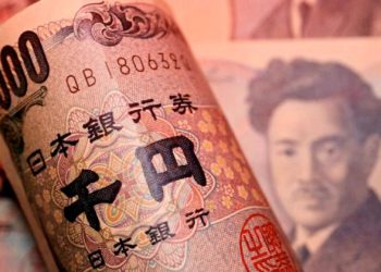 比特幣攀高5.8萬後急墜！華爾街警告：日圓套利平倉潮未完，日銀升息恐再掀股災