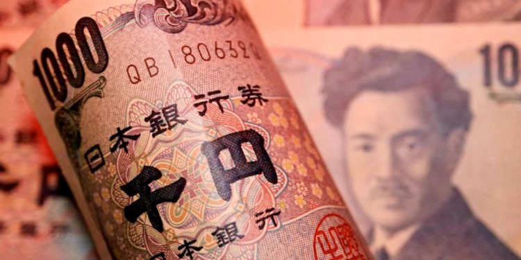 比特幣攀高5.8萬後急墜！華爾街警告：日圓套利平倉潮未完，日銀升息恐再掀股災