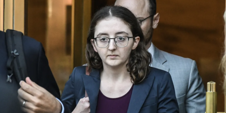 SBF前女友Caroline怕被關！FTX案向法官求輕判：我很乖..保證不再犯