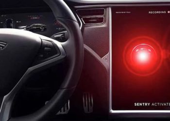 特斯拉變身「辦案神器」美警：哨兵模式蒐證超方便，必要時強制拖吊