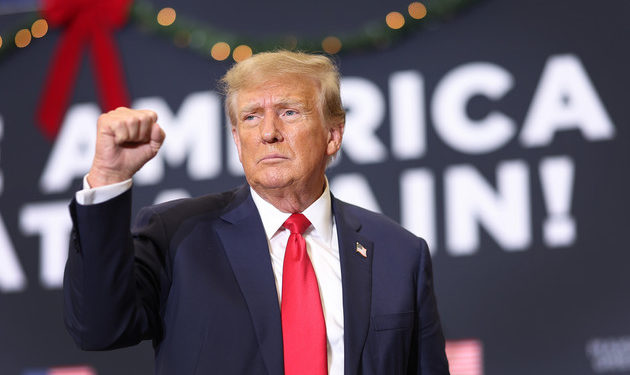 | 動區動趨-最具影響力的區塊鏈新聞媒體 川普撂狠話:拒用美元國家將徵收100%關稅,別想佔美國便宜