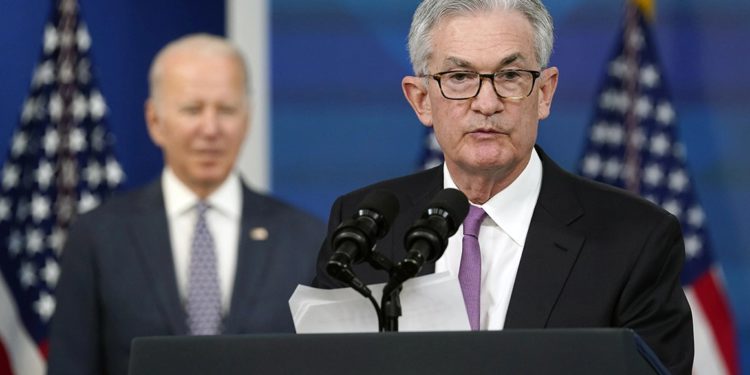 Fed 傳聲筒警告：就業太好澆熄「降息兩碼」機會；摩根大通、美銀喊經濟復甦