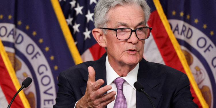 鮑爾「擊碎大幅降息」預期：Fed年底共下調50基點，美股道瓊、標普續創新高