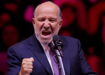 川普提名比特幣鐵粉 Howard Lutnick 任商務部長，新 SEC 主席將是加密友善律師？