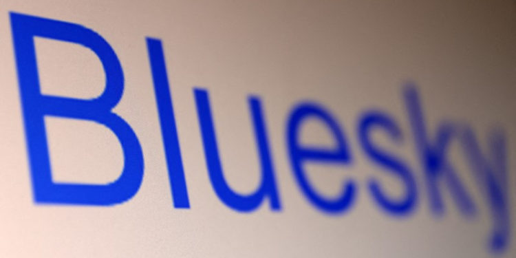 這家科技公司股票代號「BTC」三天暴漲1500％！高層：我們也傻眼