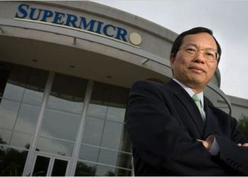 美超微大限將至！股價單月崩 62% 財報為何難產？步入二度下市深淵